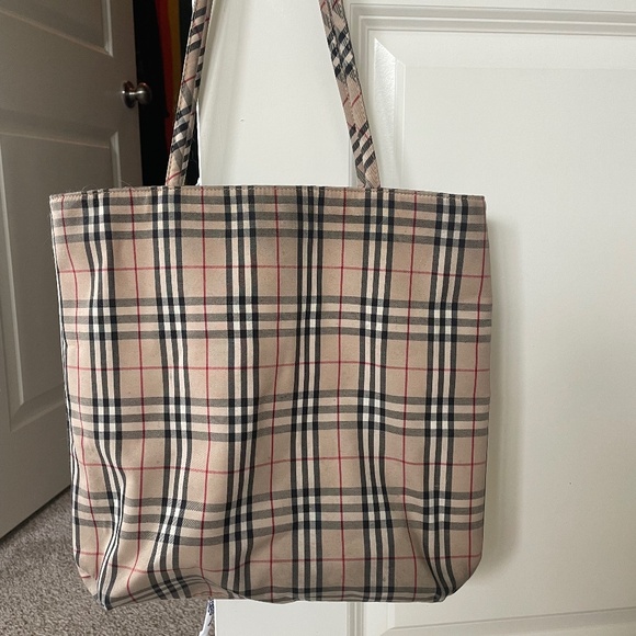 Burberry Tote - Picture 1 of 4